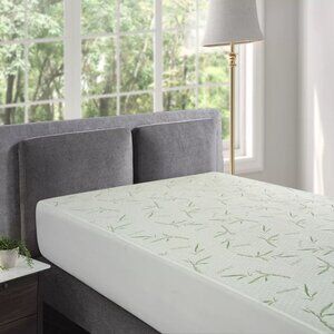 Lux Decor Collection Bamboo Mattress Protector Hypoallergenic Breath Waterproof